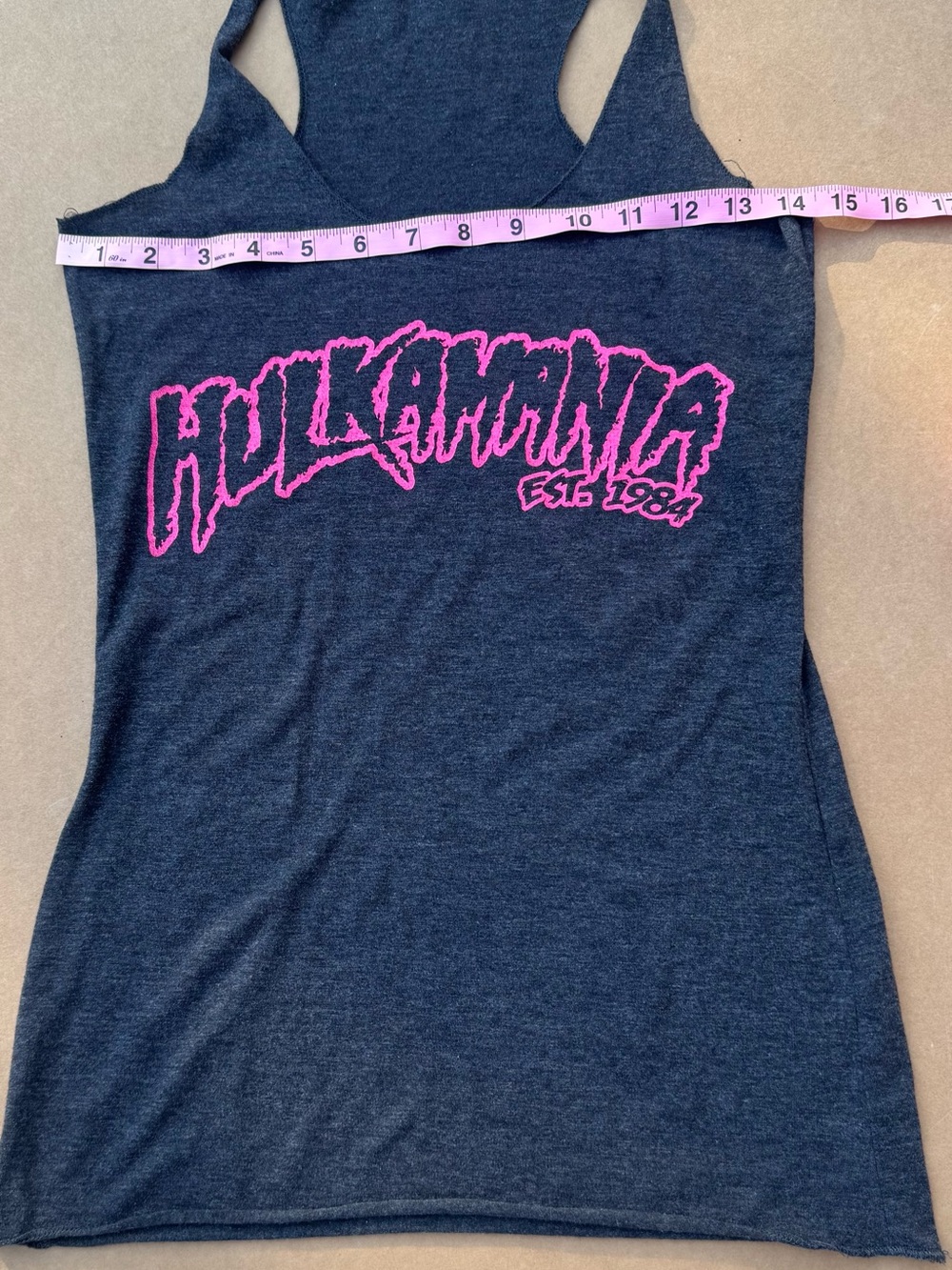 Hulkamania Graphic Tank Top Women’s Medium Racerback Workout Gym Shirt - Picture 4 of 8
